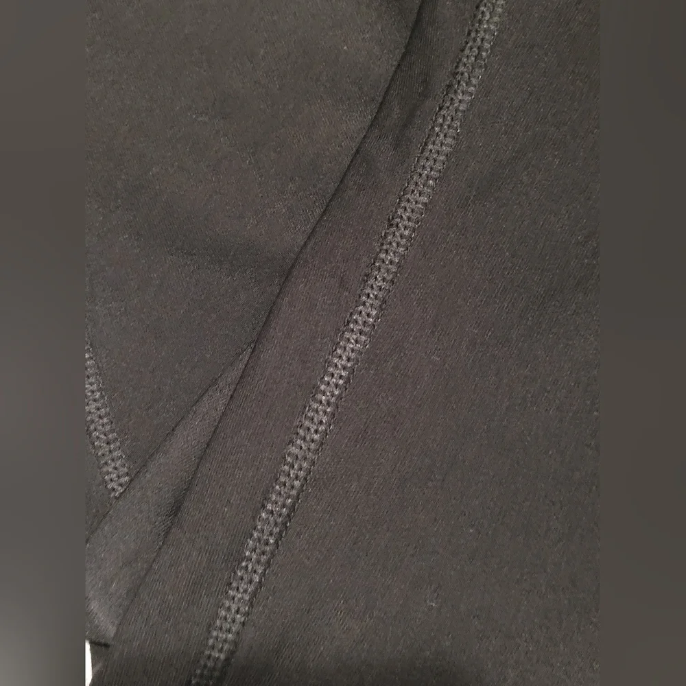 Nike Black Dri Fit Slimming Capri Athletic Yoga Pants Size Small Women